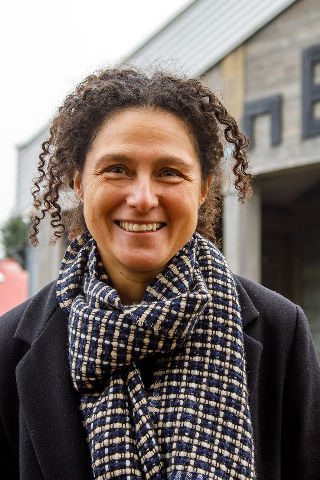 portrait de Alexandra Tobelaim